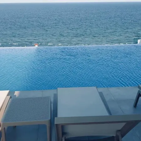 Nereide - Complex Infinity Pool *